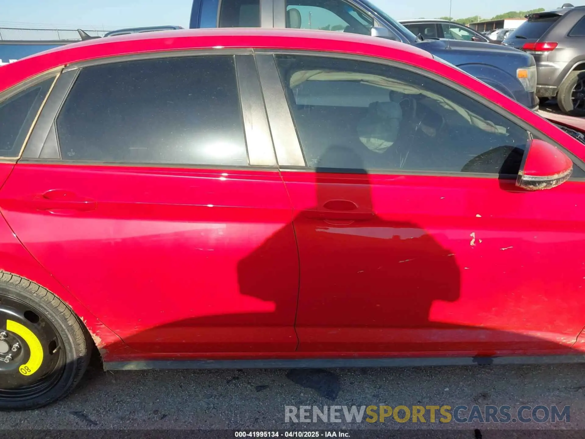 13 fotografías del automóvil dañado 3VW6T7BUXLM105802 VOLKSWAGEN JETTA GLI 2020