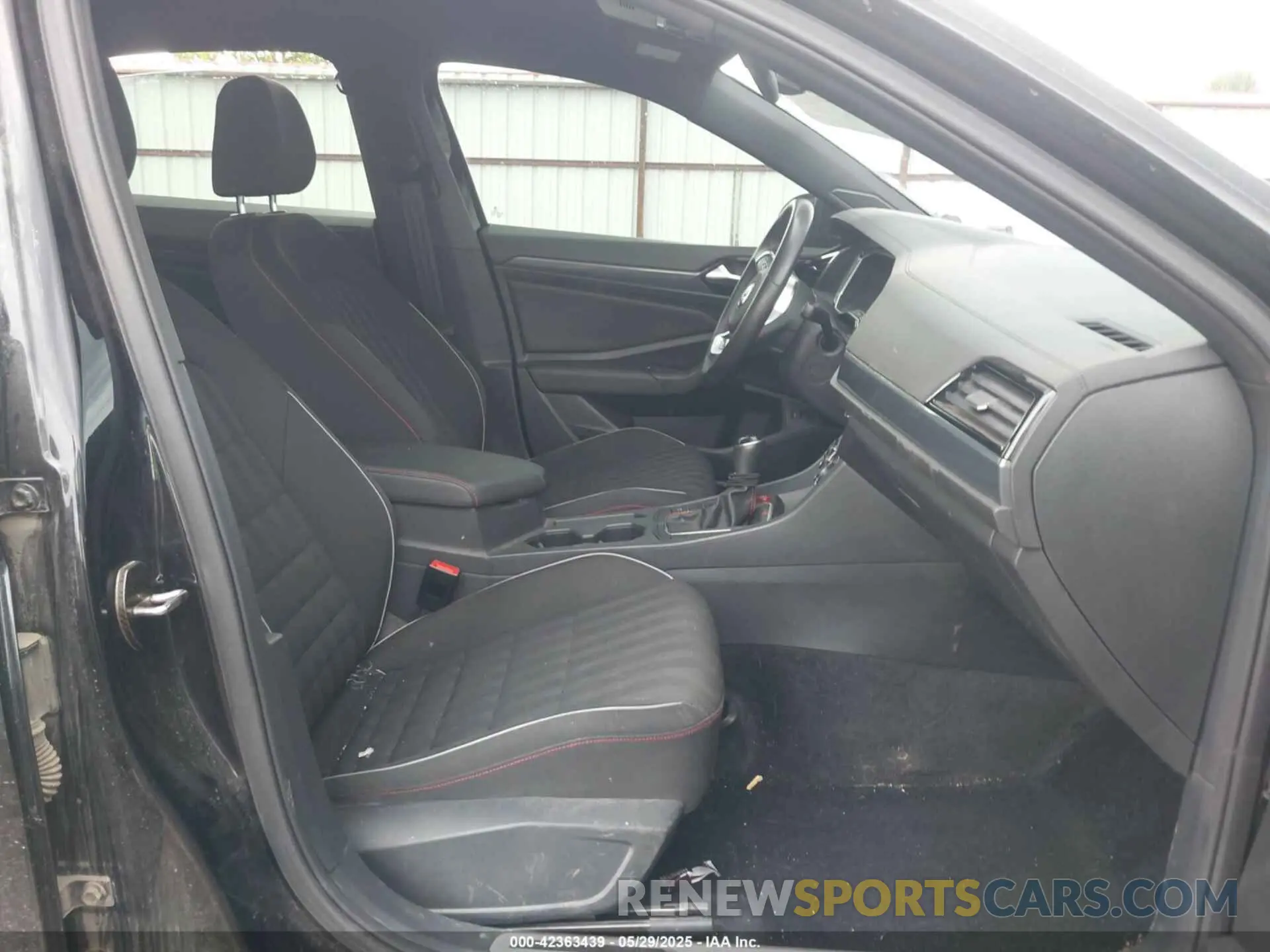 5 fotografías del automóvil dañado 3VW5T7BU5MM047739 VOLKSWAGEN JETTA GLI 2021