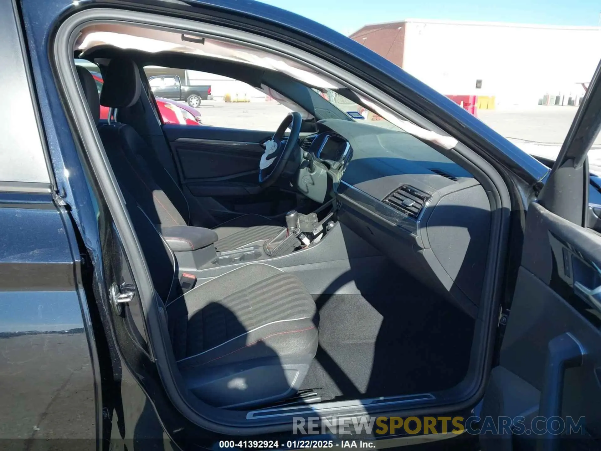 5 fotografías del automóvil dañado 3VW5T7BUXMM002988 VOLKSWAGEN JETTA GLI 2021