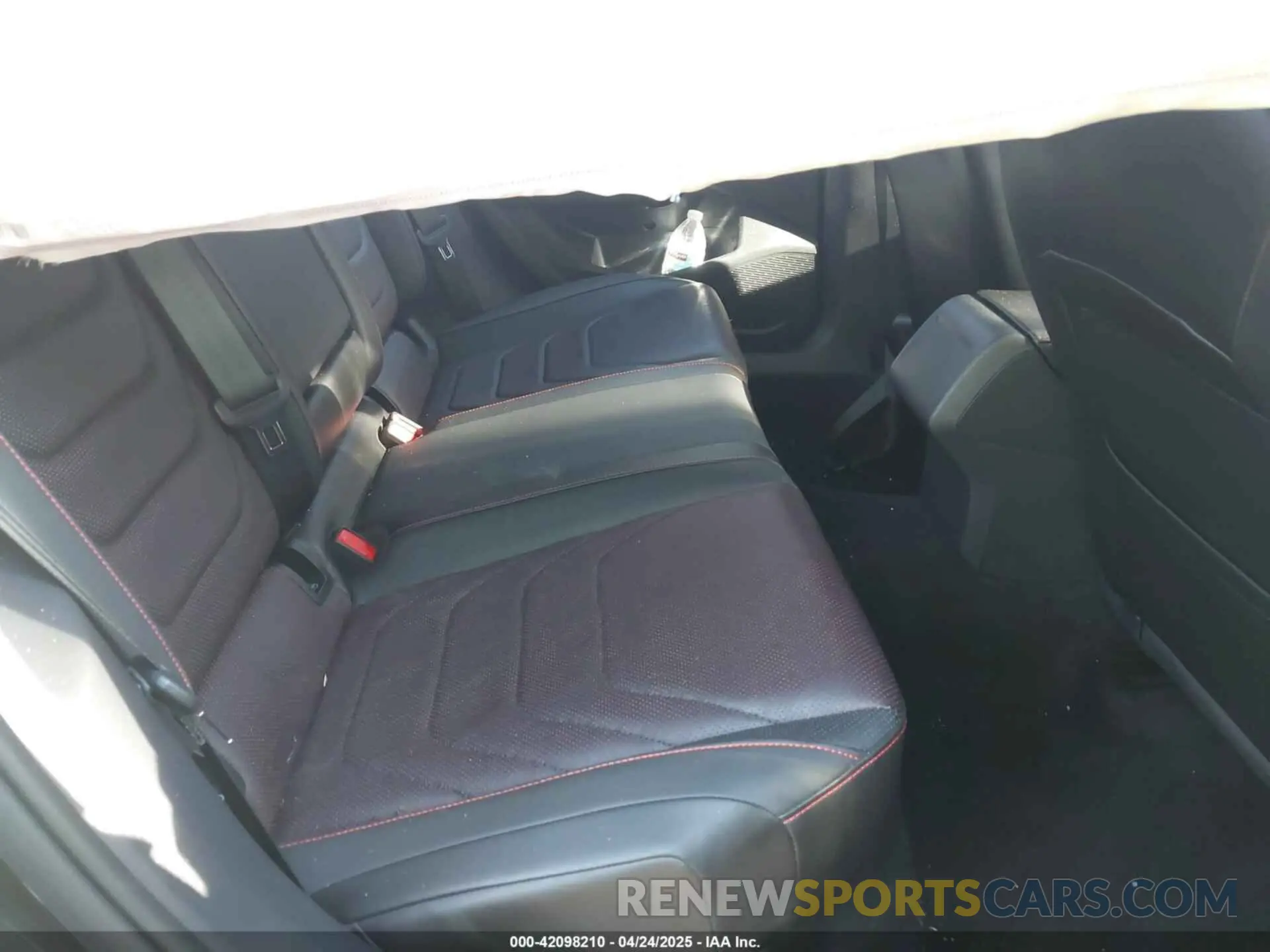 8 fotografías del automóvil dañado 3VW1T7BU4NM015204 VOLKSWAGEN JETTA GLI 2022