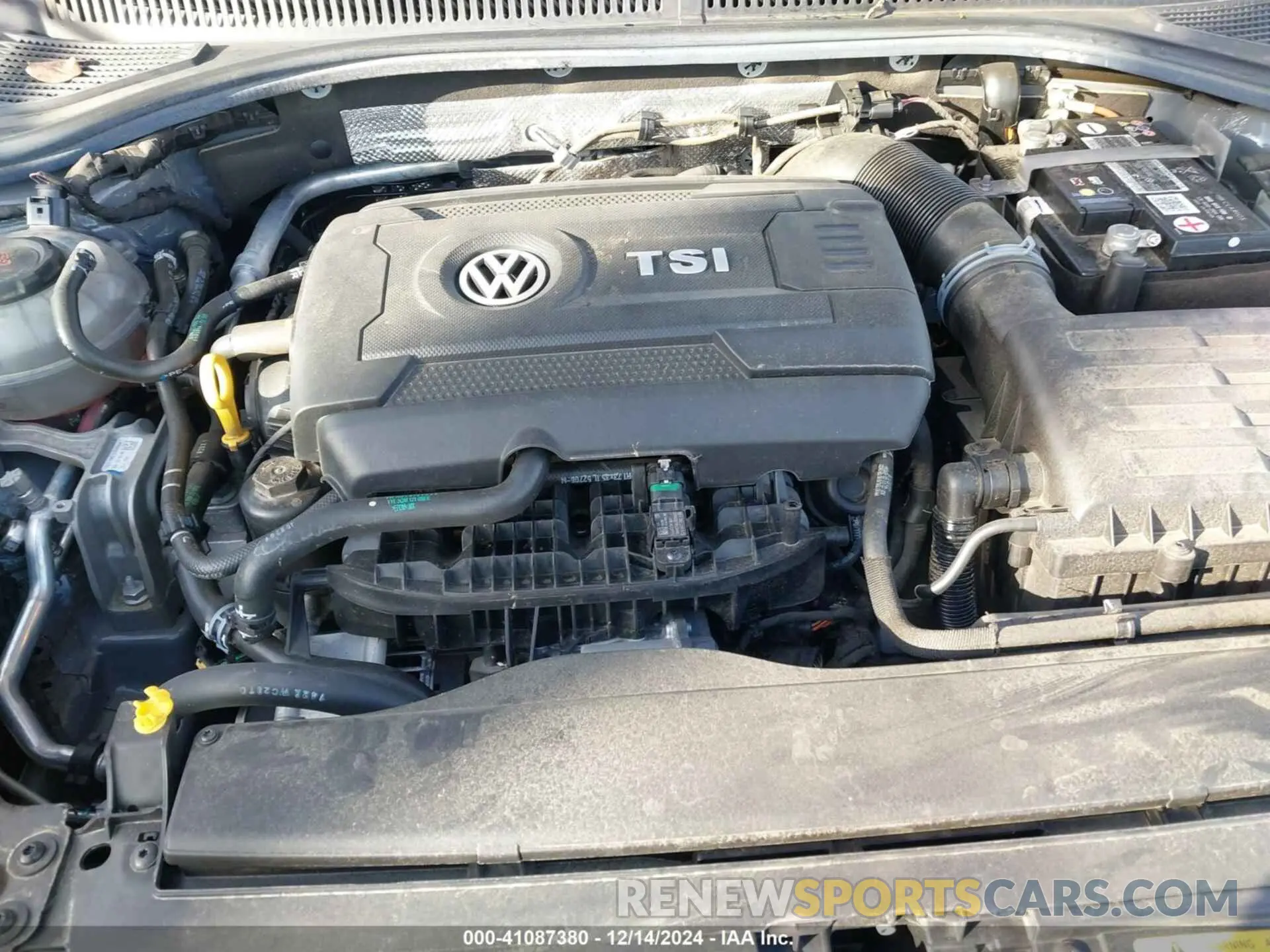 10 fotografías del automóvil dañado 3VW1T7BU5PM015795 VOLKSWAGEN JETTA GLI 2023