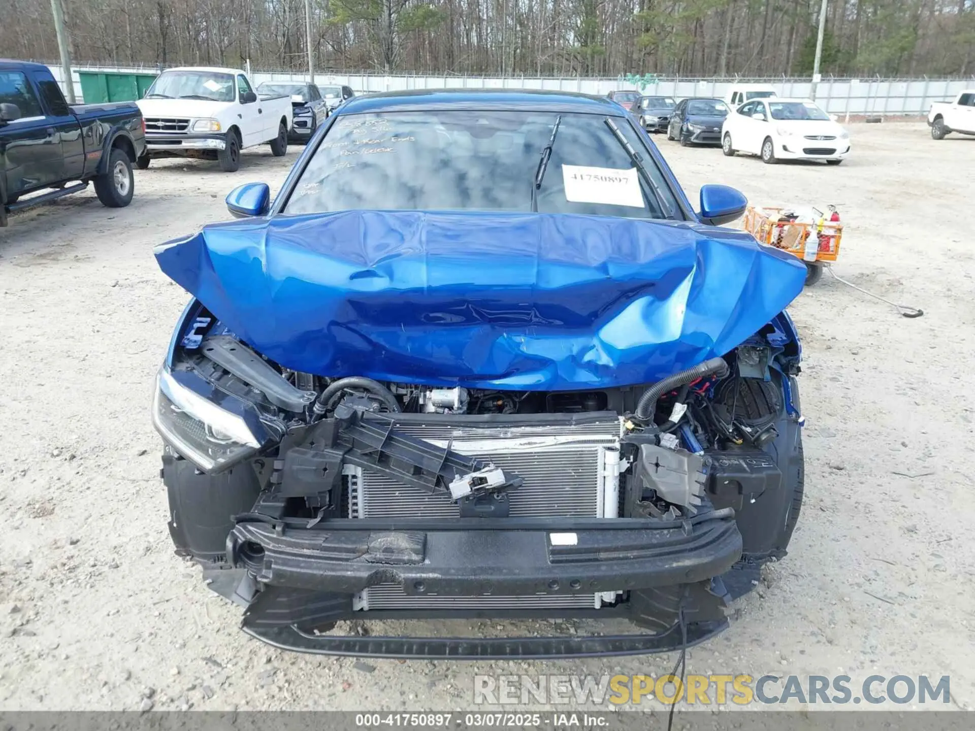 13 fotografías del automóvil dañado 3VW2T7BU9RM066403 VOLKSWAGEN JETTA GLI 2024