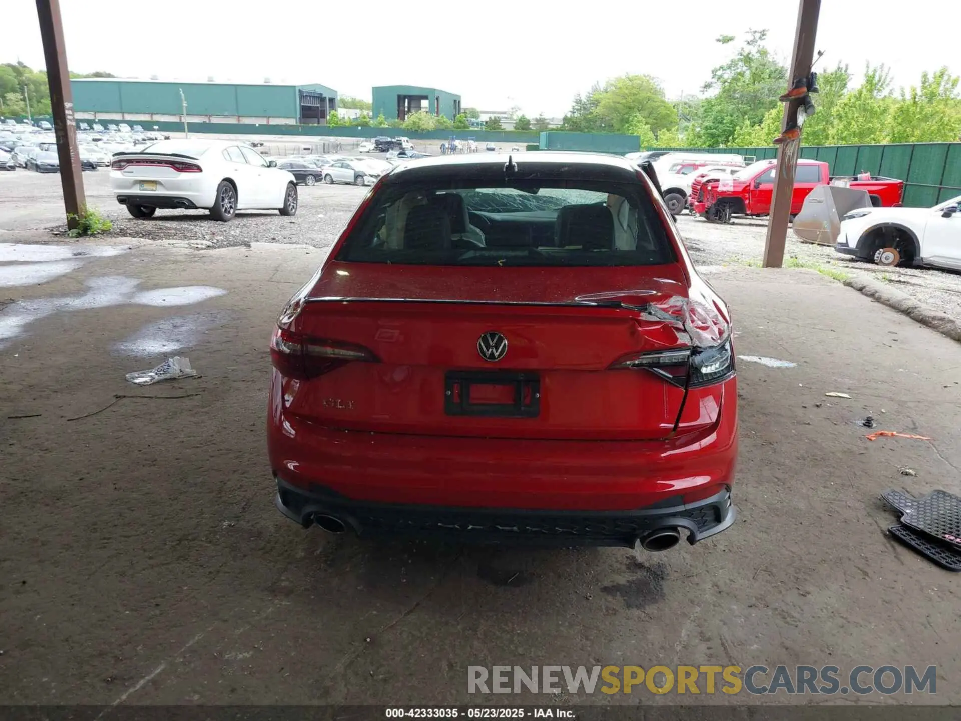 15 fotografías del automóvil dañado 3VW2T7BUXRM059685 VOLKSWAGEN JETTA GLI 2024