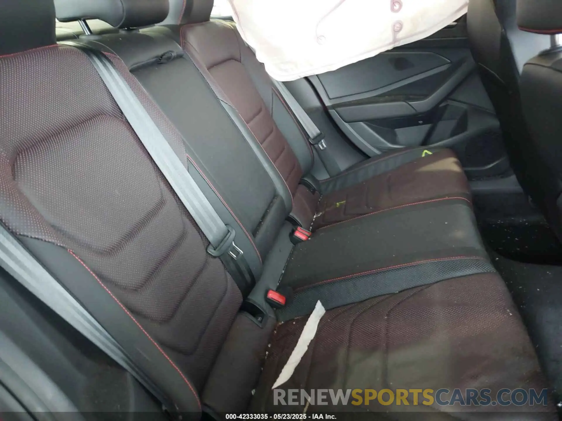 8 fotografías del automóvil dañado 3VW2T7BUXRM059685 VOLKSWAGEN JETTA GLI 2024