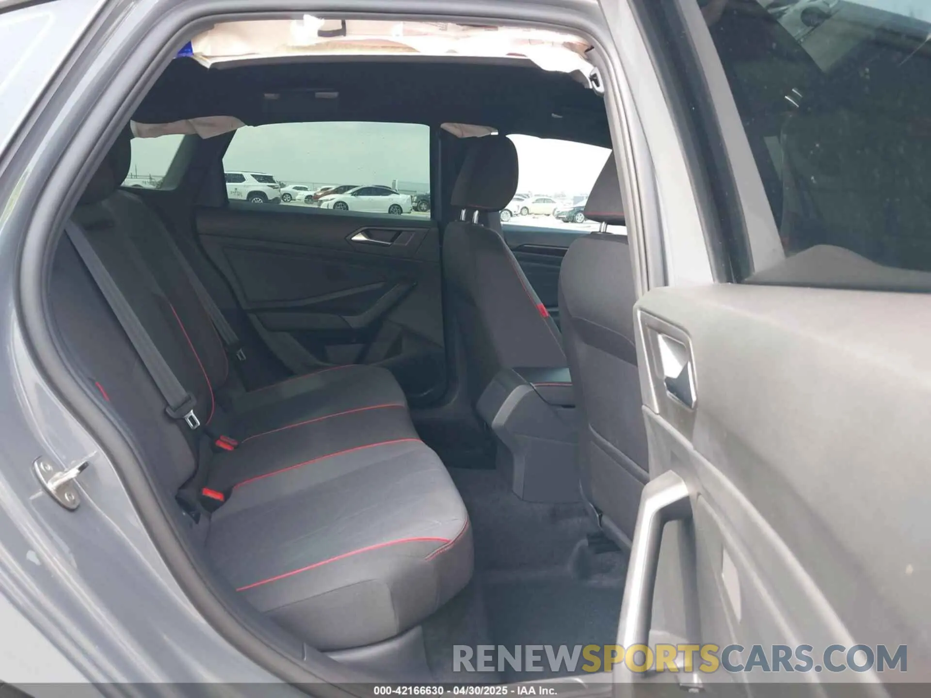 8 fotografías del automóvil dañado 3VW9T7BUXRM021579 VOLKSWAGEN JETTA GLI 2024