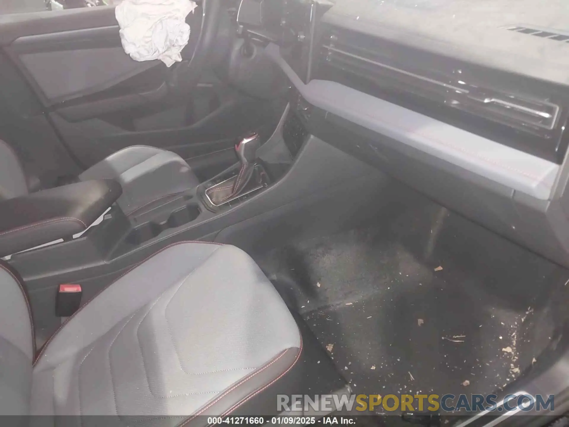 5 fotografías del automóvil dañado 3VW2T7BU5SM021237 VOLKSWAGEN JETTA GLI 2025