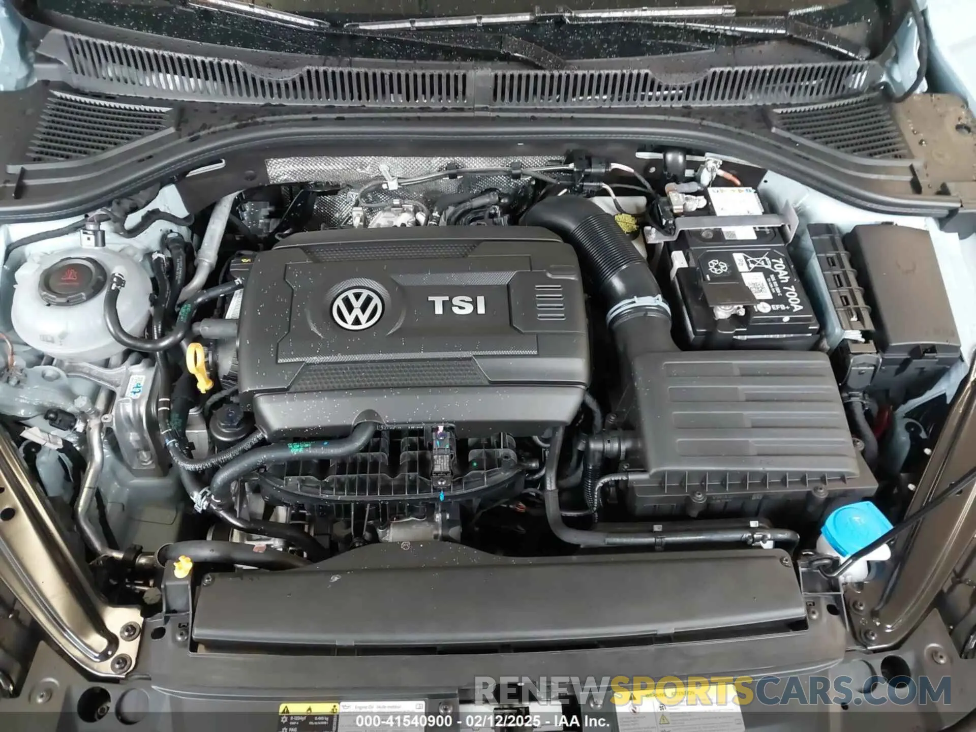 10 fotografías del automóvil dañado 3VW2T7BUXSM033304 VOLKSWAGEN JETTA GLI 2025