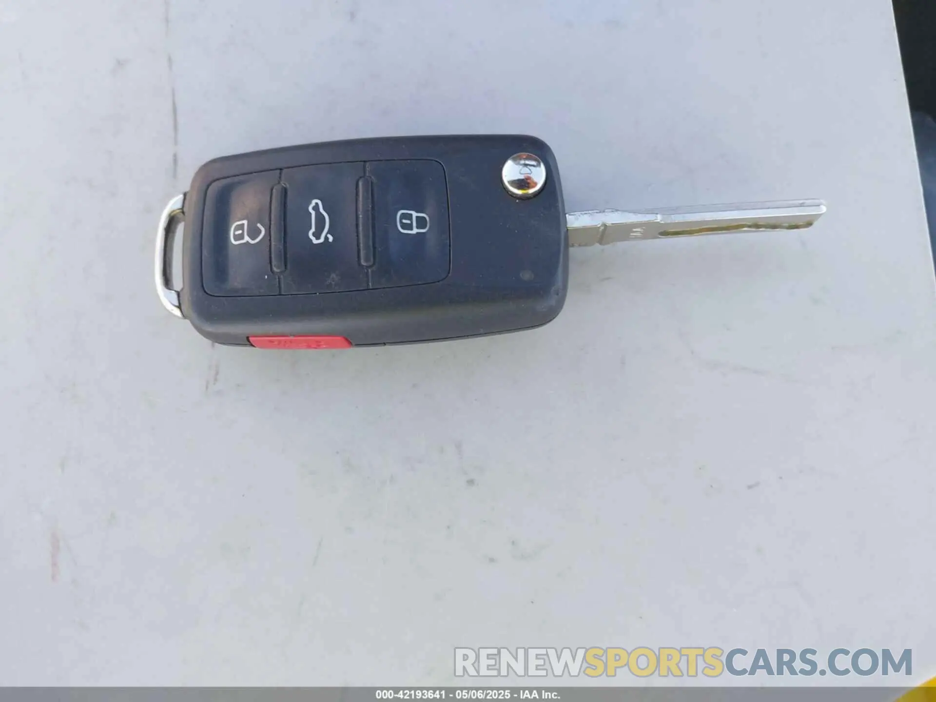 11 fotografías del automóvil dañado 1VWLA7A30KC000915 VOLKSWAGEN PASSAT 2019