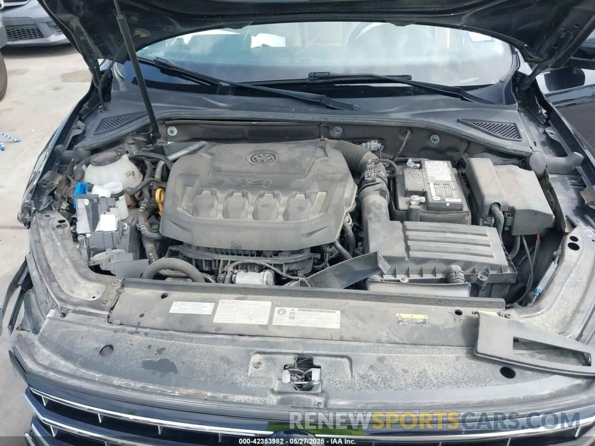 10 fotografías del automóvil dañado 1VWLA7A30KC013101 VOLKSWAGEN PASSAT 2019