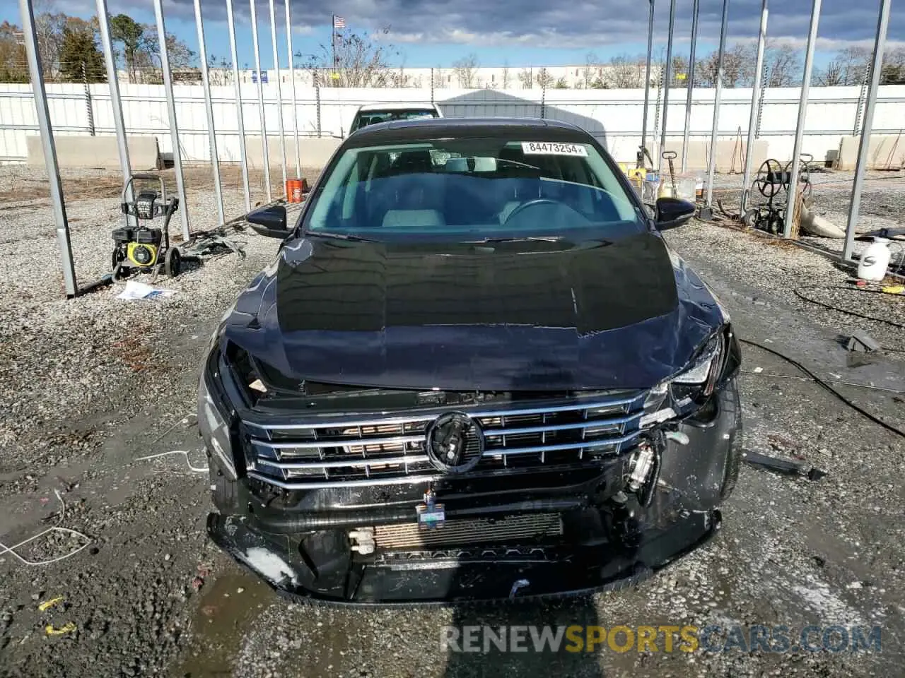 5 fotografías del automóvil dañado 1VWLA7A31KC004813 VOLKSWAGEN PASSAT 2019