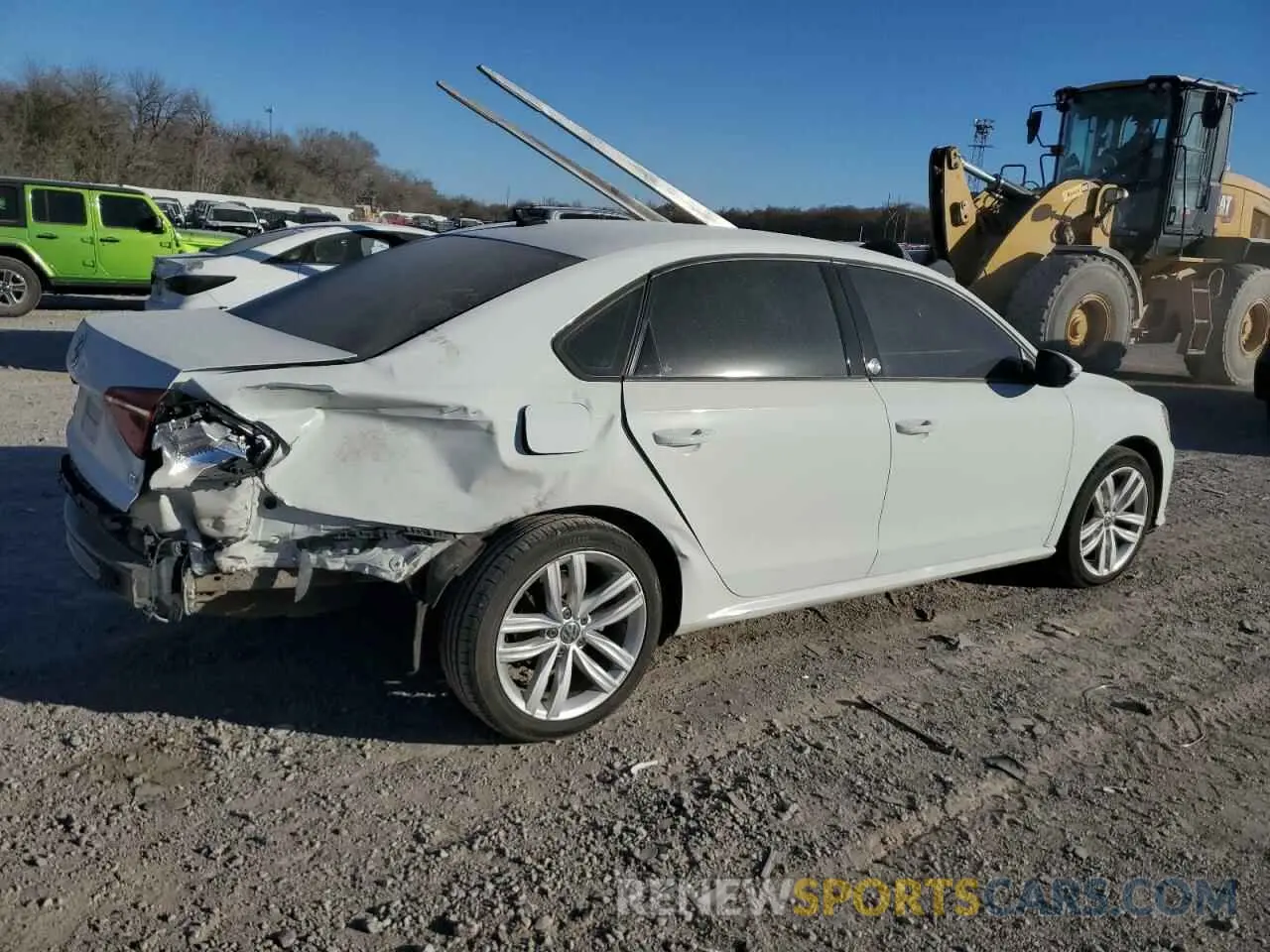 3 fotografías del automóvil dañado 1VWLA7A31KC014502 VOLKSWAGEN PASSAT 2019