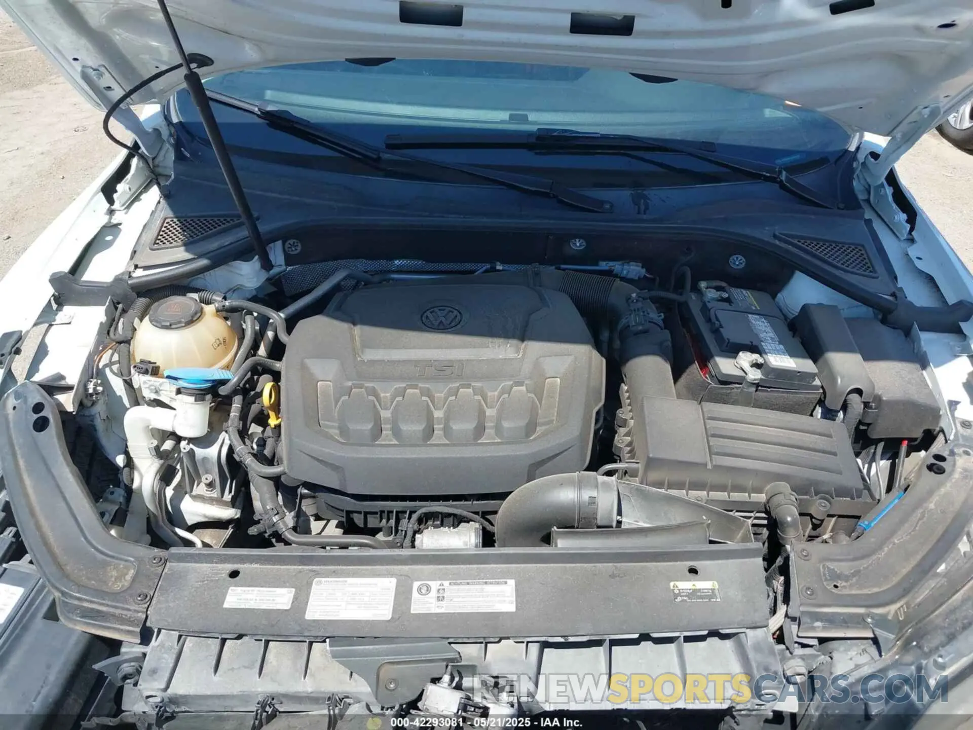 10 fotografías del automóvil dañado 1VWLA7A36KC008789 VOLKSWAGEN PASSAT 2019