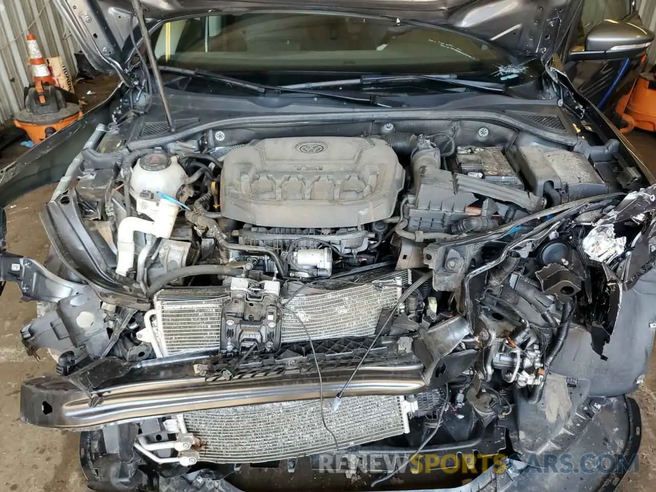 12 fotografías del automóvil dañado 1VWLA7A37KC003794 VOLKSWAGEN PASSAT 2019
