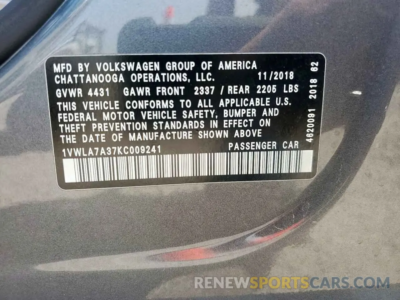 12 fotografías del automóvil dañado 1VWLA7A37KC009241 VOLKSWAGEN PASSAT 2019