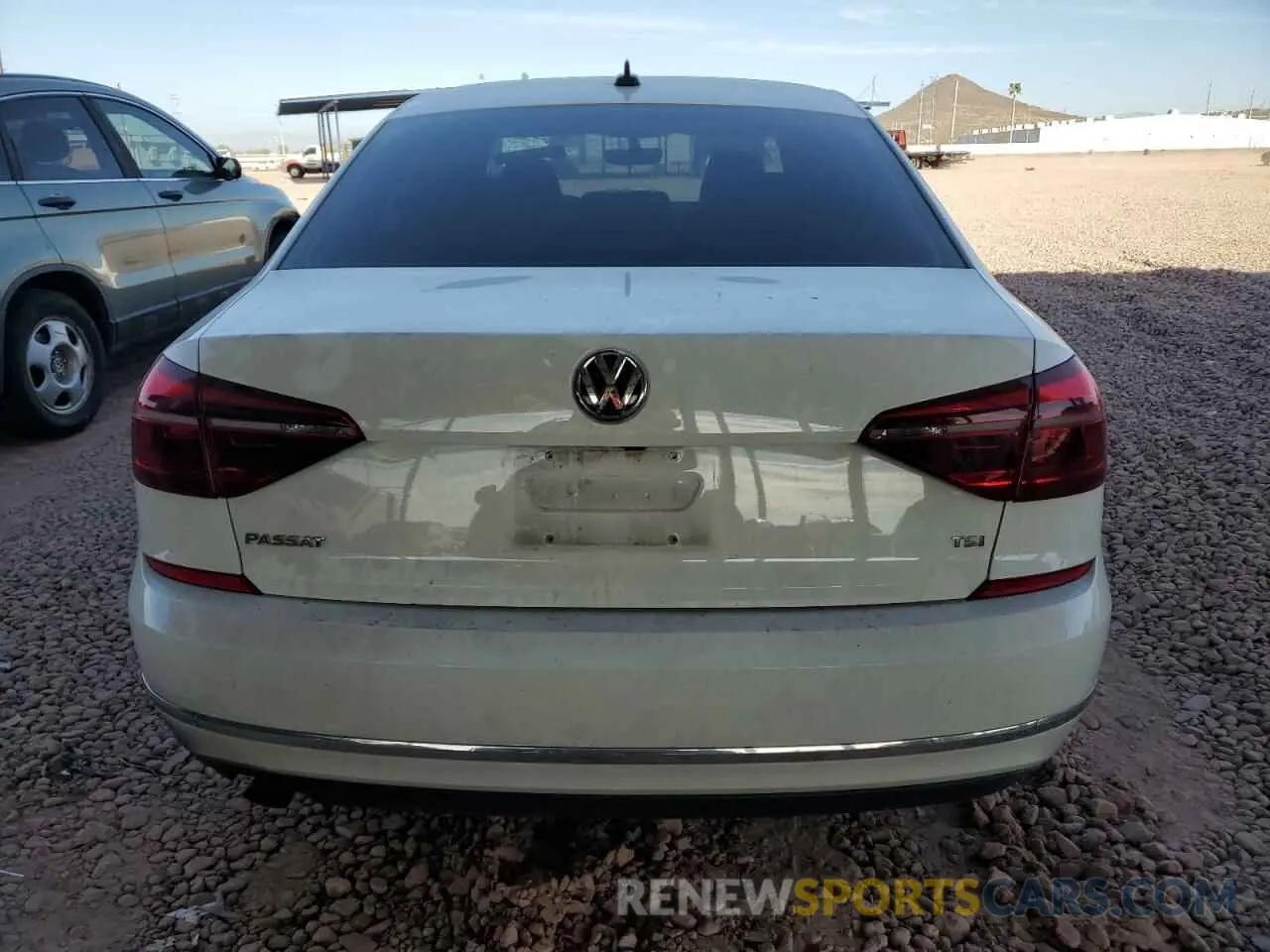 6 fotografías del automóvil dañado 1VWLA7A3XKC011596 VOLKSWAGEN PASSAT 2019