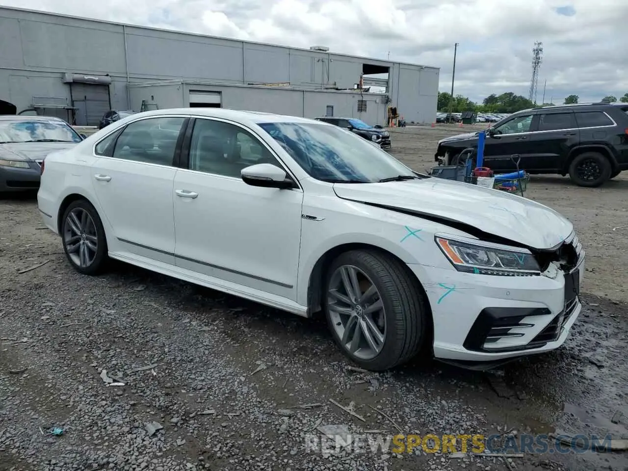4 fotografías del automóvil dañado 1VWMA7A38KC001119 VOLKSWAGEN PASSAT 2019