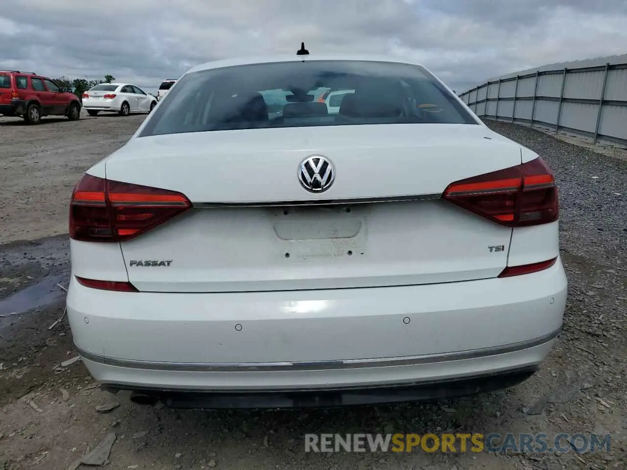 6 fotografías del automóvil dañado 1VWMA7A38KC001119 VOLKSWAGEN PASSAT 2019