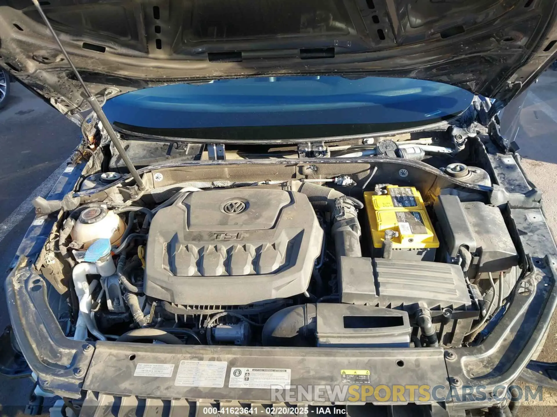 10 fotografías del automóvil dañado 1VWMA7A3XKC002952 VOLKSWAGEN PASSAT 2019