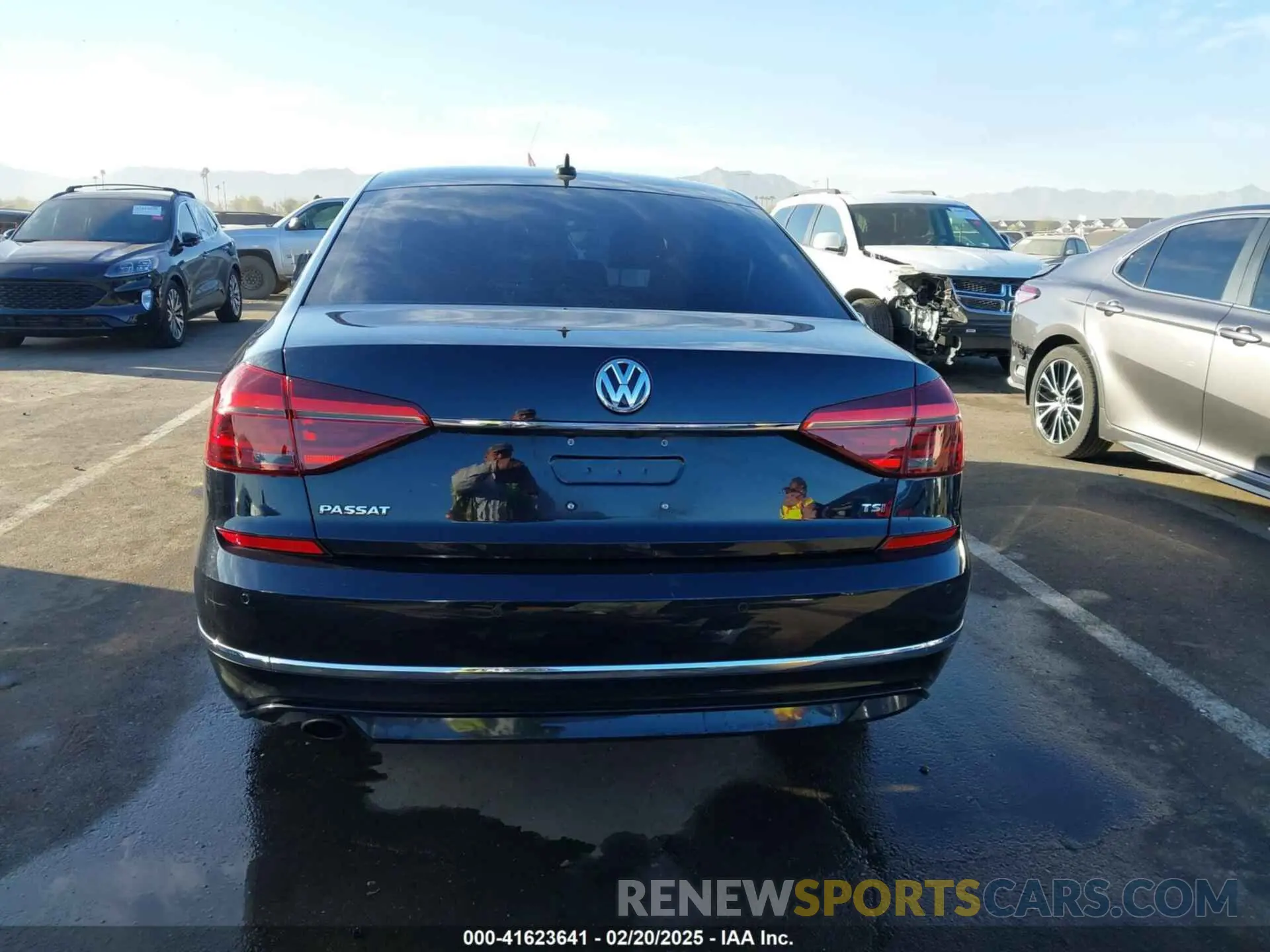 17 fotografías del automóvil dañado 1VWMA7A3XKC002952 VOLKSWAGEN PASSAT 2019