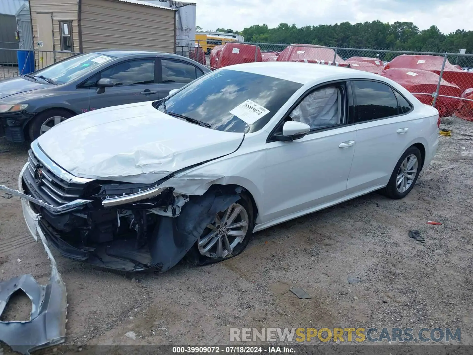2 fotografías del automóvil dañado 1VWAA7A35LC012759 VOLKSWAGEN PASSAT 2020