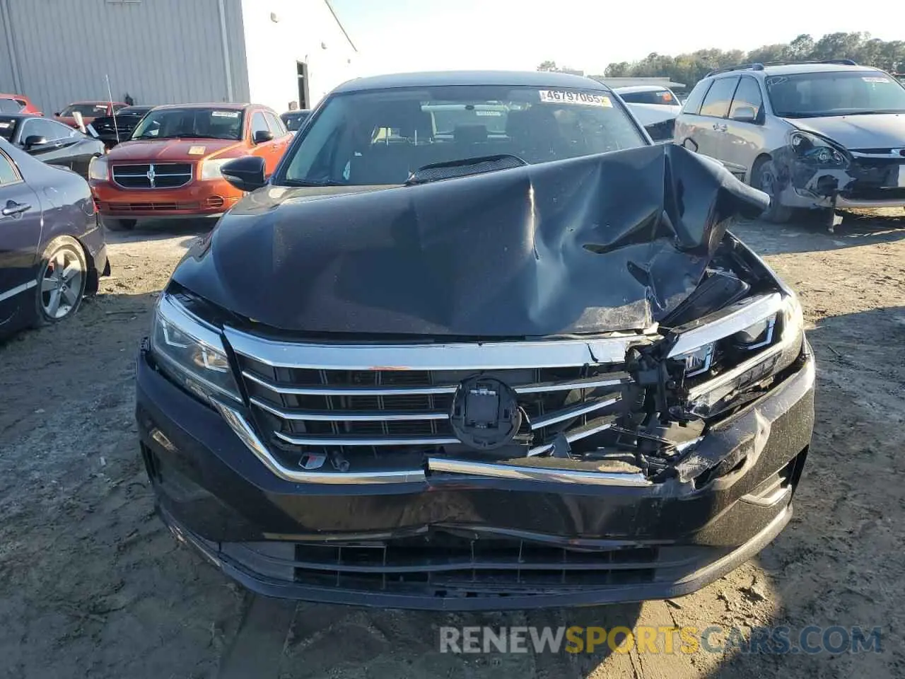 5 fotografías del automóvil dañado 1VWAA7A36LC016982 VOLKSWAGEN PASSAT 2020