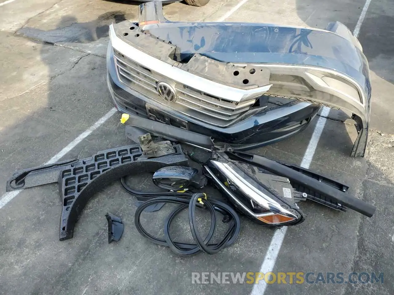 12 fotografías del automóvil dañado 1VWCA7A31LC013691 VOLKSWAGEN PASSAT 2020