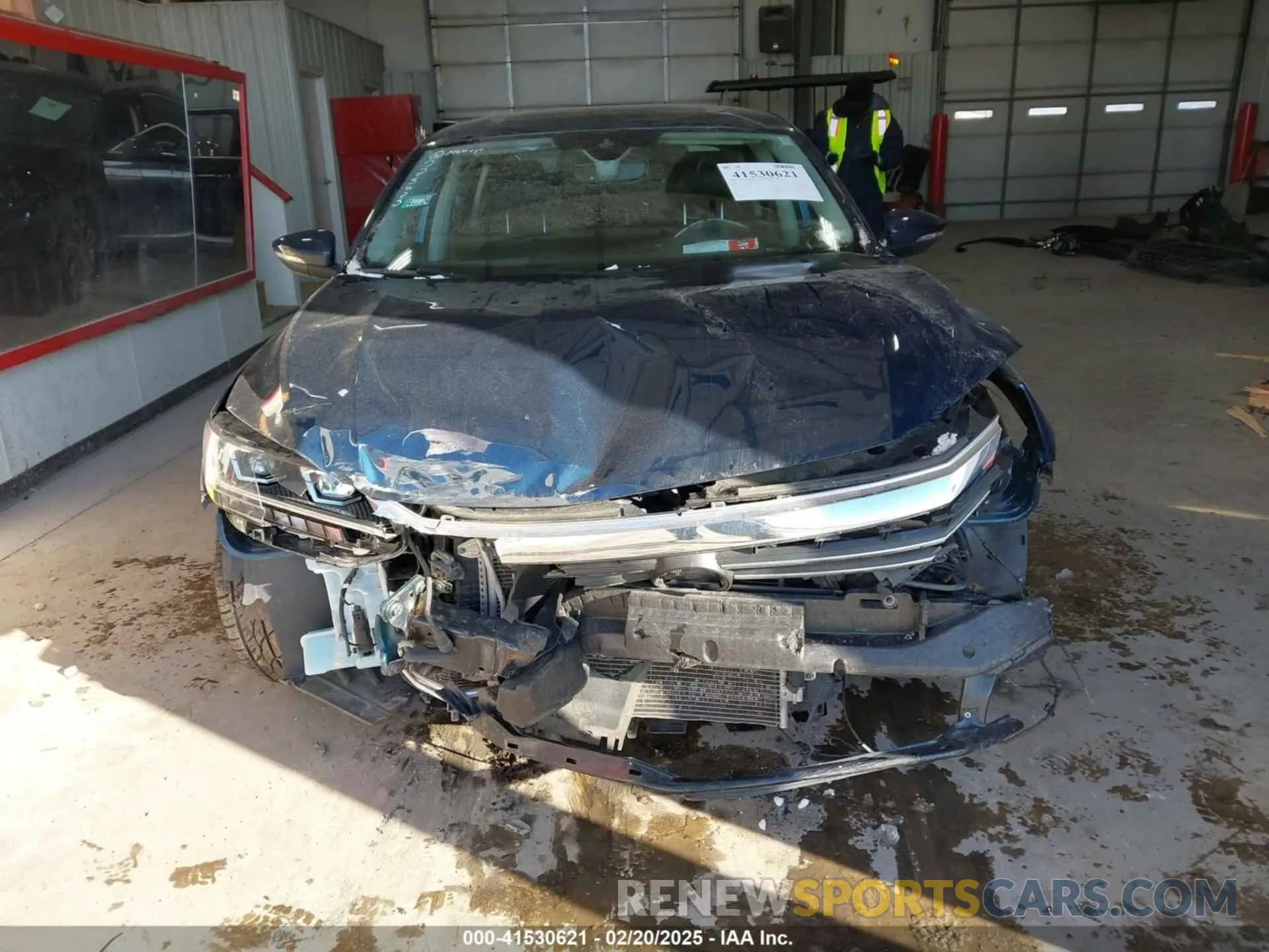 11 fotografías del automóvil dañado 1VWCA7A34LC025625 VOLKSWAGEN PASSAT 2020