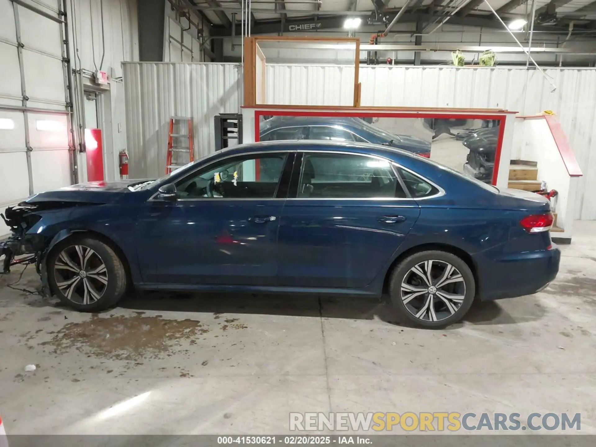 13 fotografías del automóvil dañado 1VWCA7A34LC025625 VOLKSWAGEN PASSAT 2020