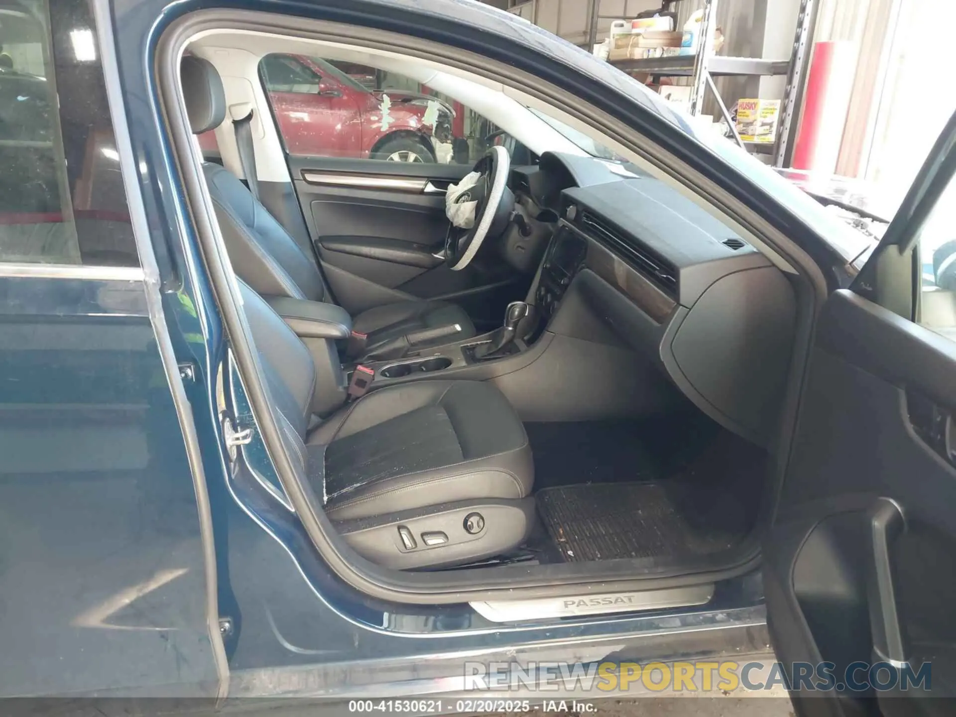 5 fotografías del automóvil dañado 1VWCA7A34LC025625 VOLKSWAGEN PASSAT 2020