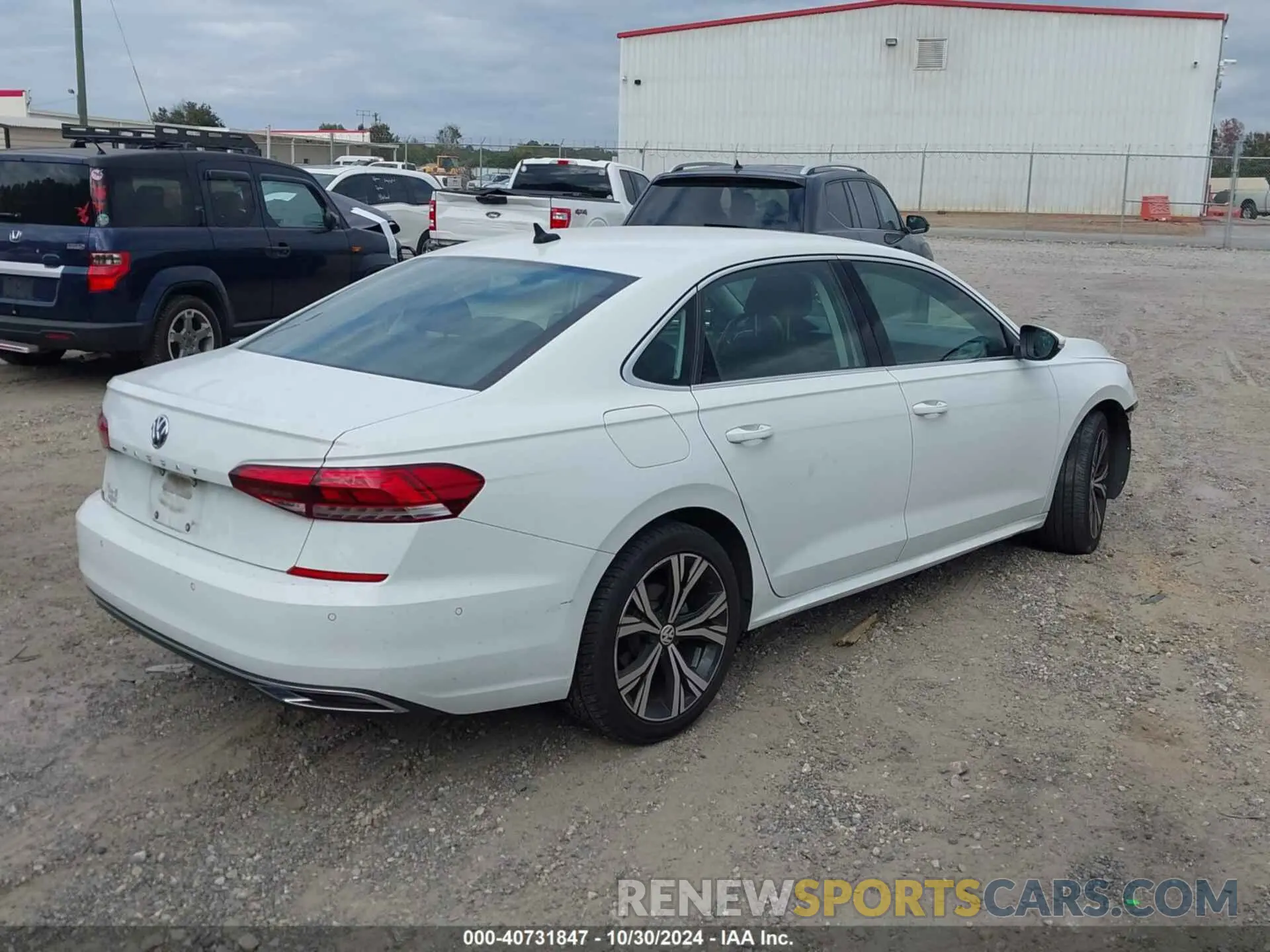 4 fotografías del automóvil dañado 1VWCA7A36LC004758 VOLKSWAGEN PASSAT 2020