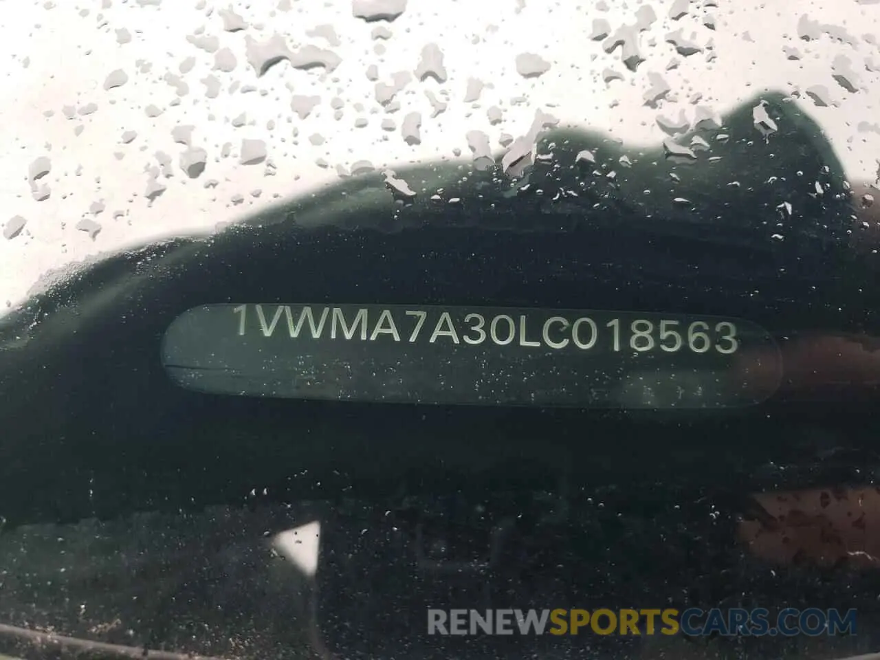 13 fotografías del automóvil dañado 1VWMA7A30LC018563 VOLKSWAGEN PASSAT 2020