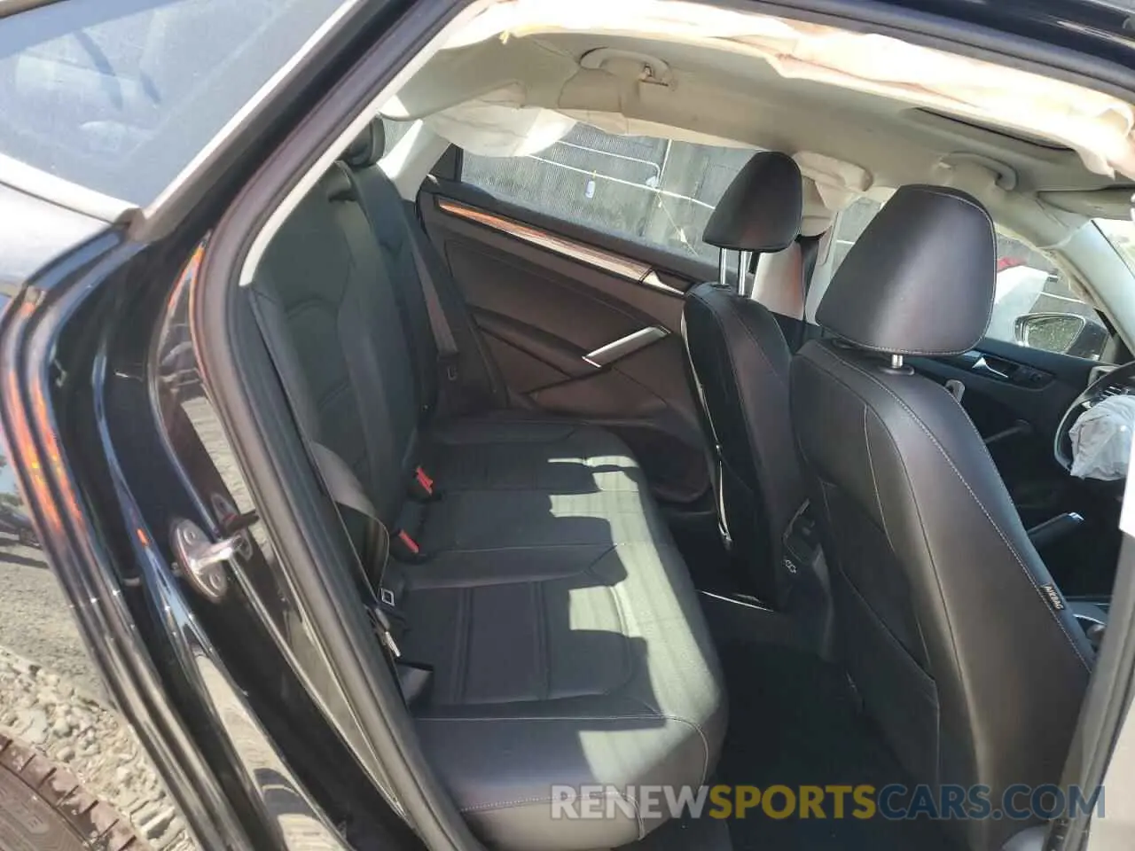 10 fotografías del automóvil dañado 1VWMA7A31LC021729 VOLKSWAGEN PASSAT 2020