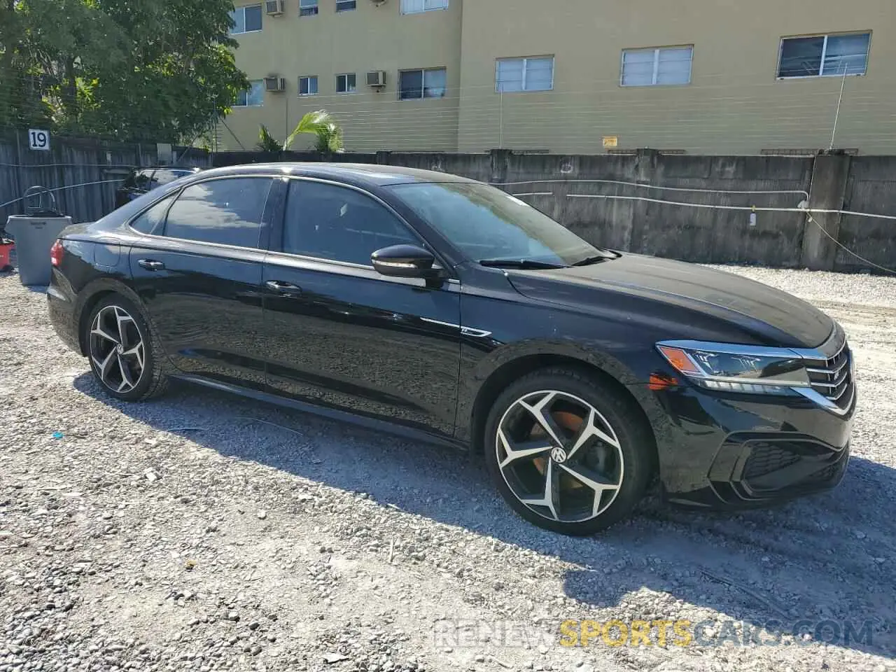 4 fotografías del automóvil dañado 1VWMA7A31LC021729 VOLKSWAGEN PASSAT 2020