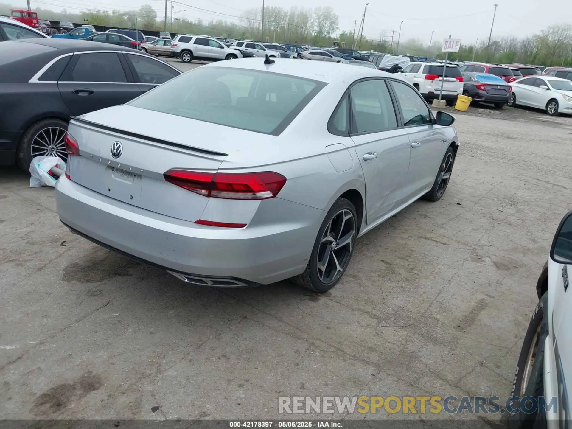 4 fotografías del automóvil dañado 1VWMA7A32LC021805 VOLKSWAGEN PASSAT 2020