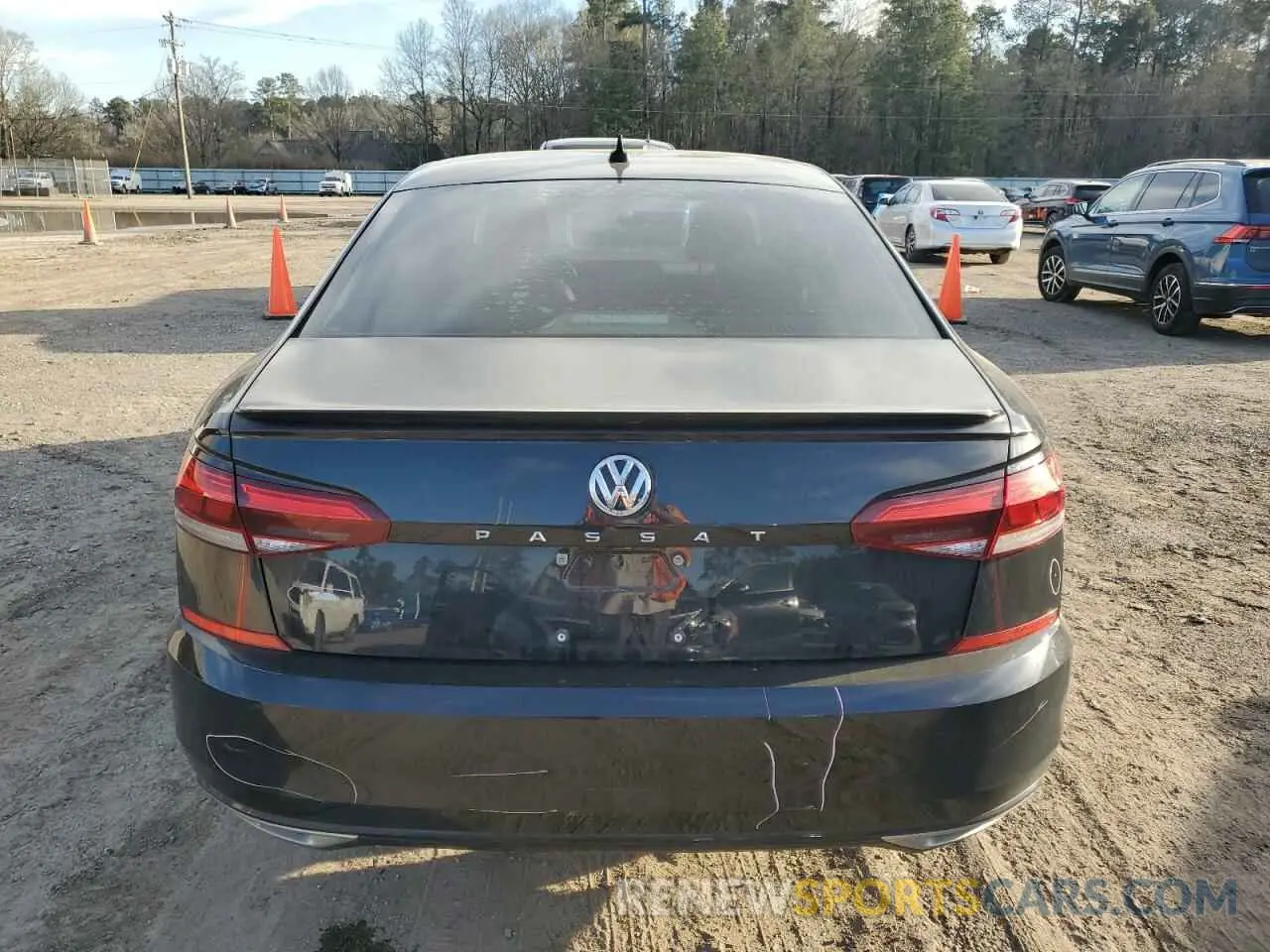 6 fotografías del automóvil dañado 1VWMA7A33LC017889 VOLKSWAGEN PASSAT 2020