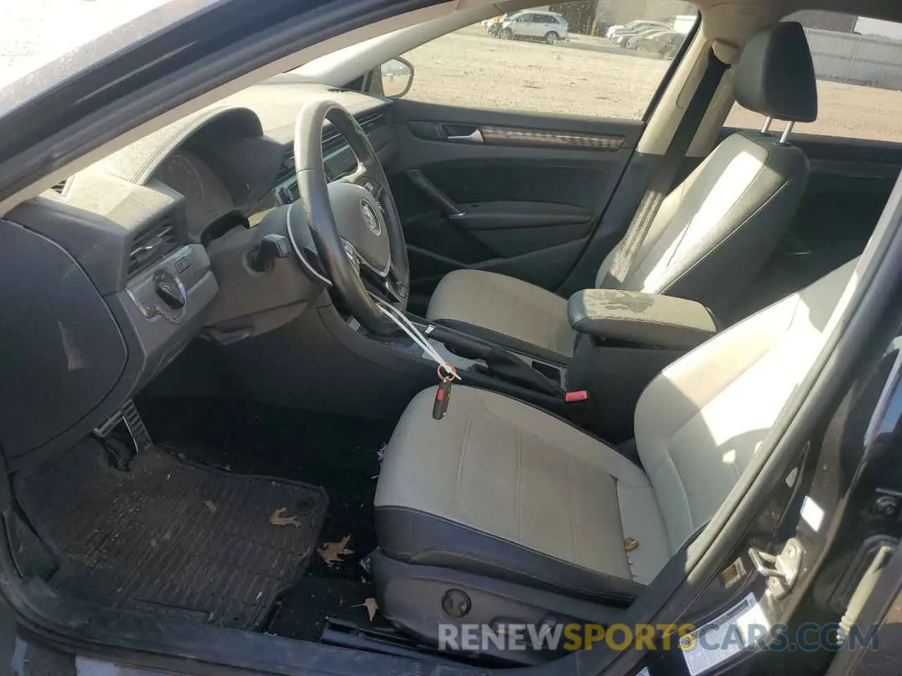 7 fotografías del automóvil dañado 1VWMA7A34LC010336 VOLKSWAGEN PASSAT 2020