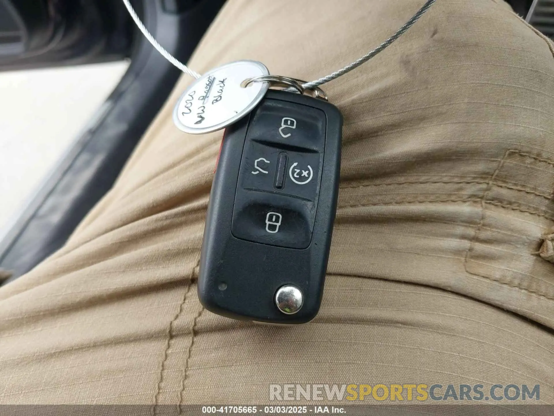 11 fotografías del automóvil dañado 1VWMA7A38LC007732 VOLKSWAGEN PASSAT 2020