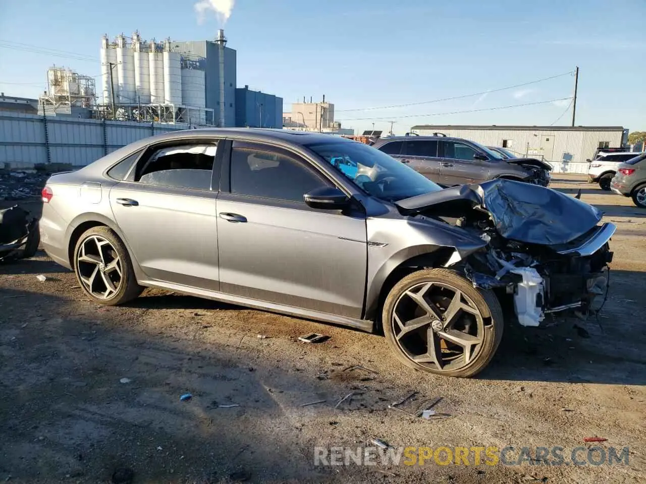 4 fotografías del automóvil dañado 1VWMA7A38LC008489 VOLKSWAGEN PASSAT 2020