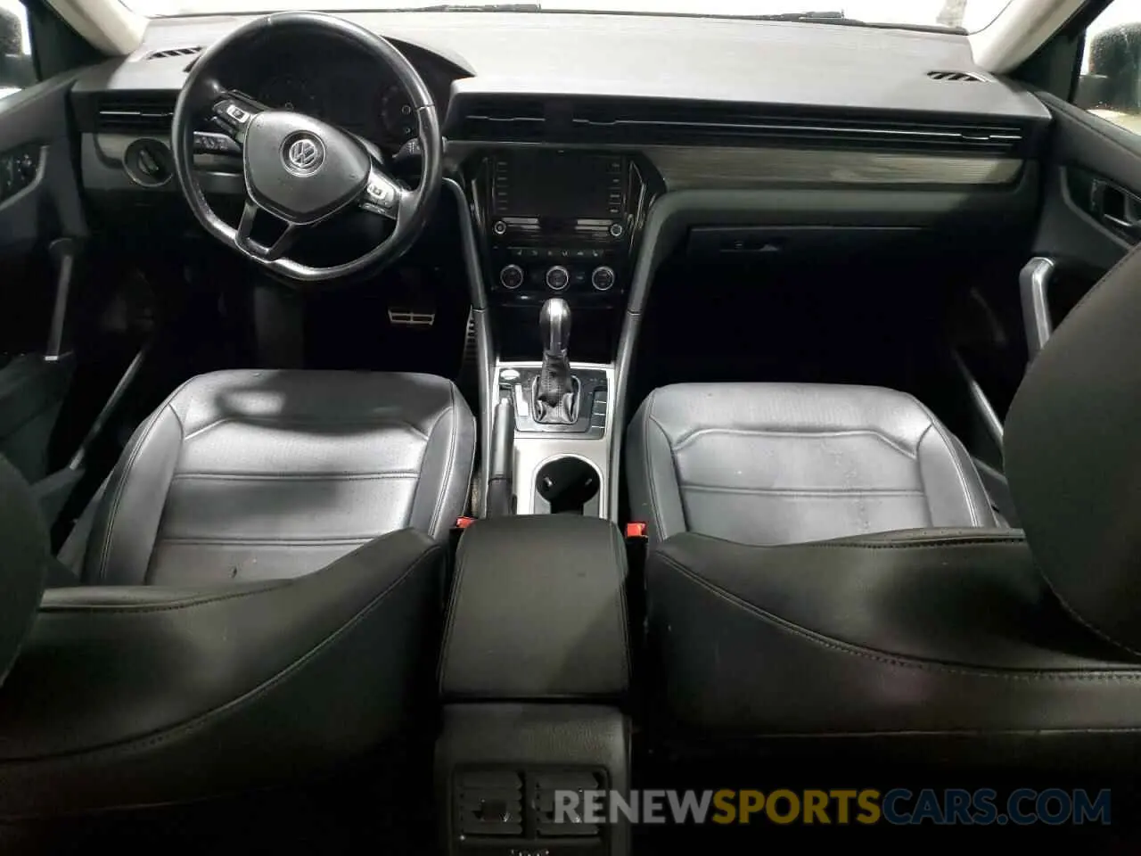 8 fotografías del automóvil dañado 1VWMA7A38LC018858 VOLKSWAGEN PASSAT 2020