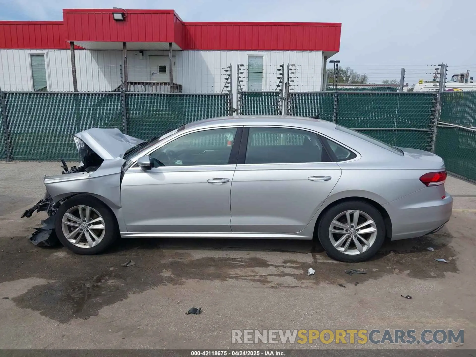 14 fotografías del automóvil dañado 1VWSA7A31LC027280 VOLKSWAGEN PASSAT 2020