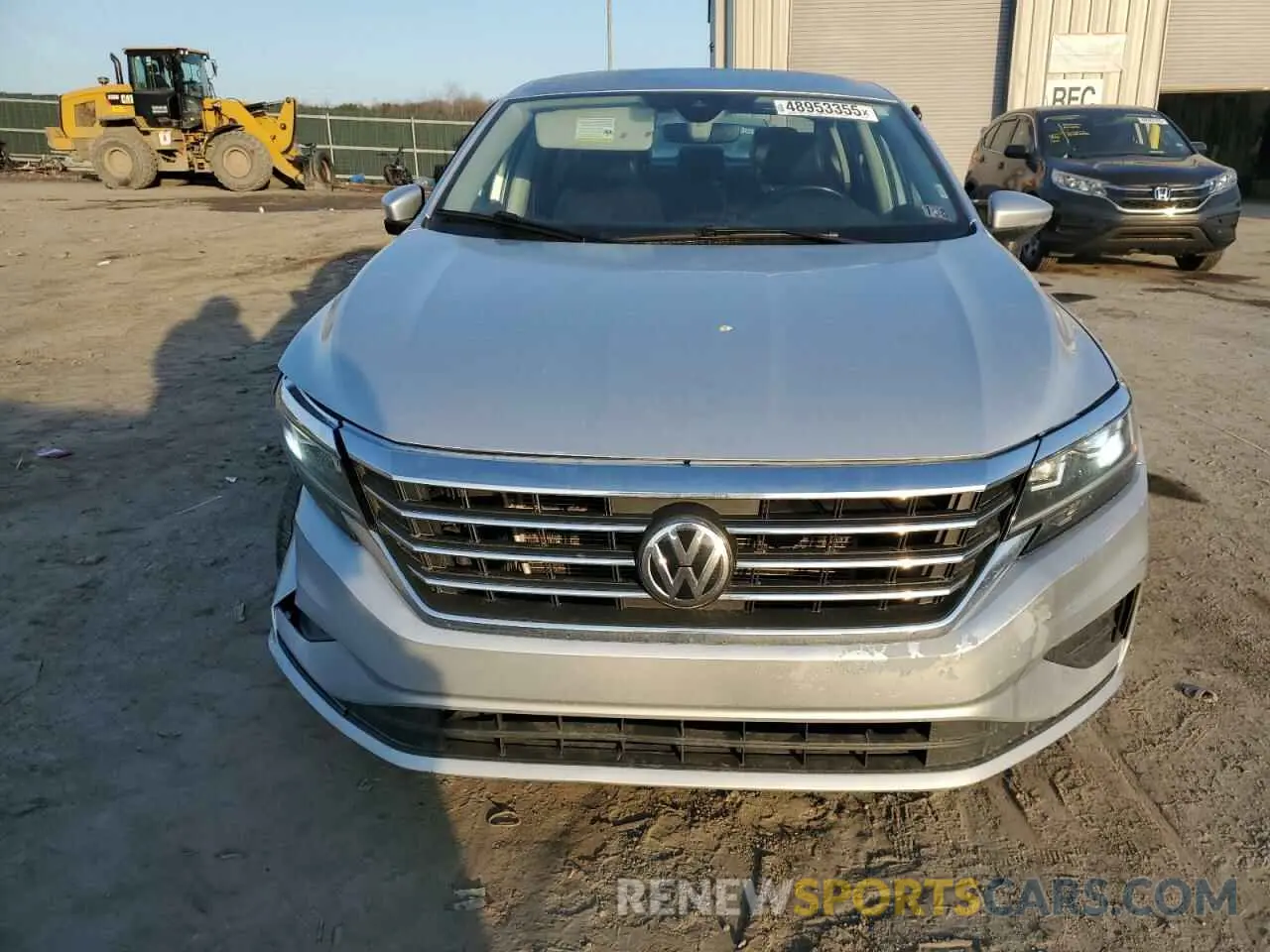 5 fotografías del automóvil dañado 1VWSA7A32LC015882 VOLKSWAGEN PASSAT 2020