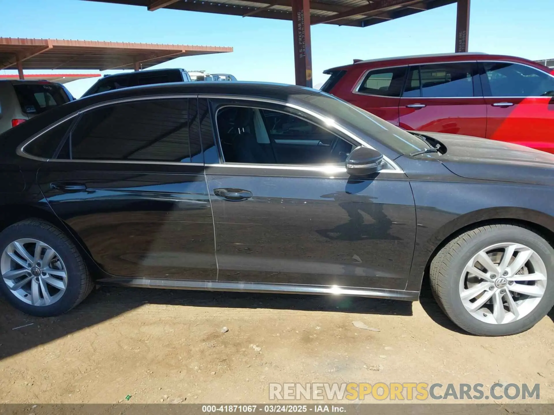 13 fotografías del automóvil dañado 1VWSA7A33LC006155 VOLKSWAGEN PASSAT 2020