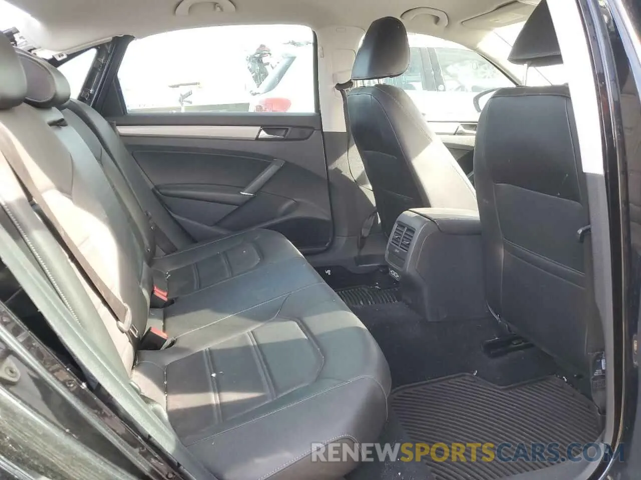 10 fotografías del automóvil dañado 1VWSA7A34LC023868 VOLKSWAGEN PASSAT 2020