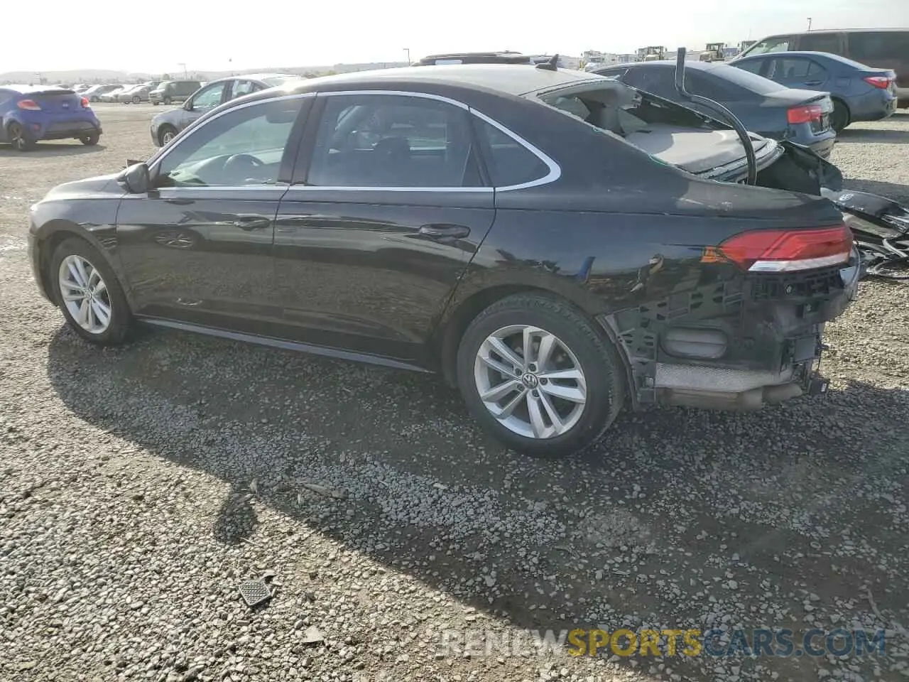 2 fotografías del automóvil dañado 1VWSA7A34LC023868 VOLKSWAGEN PASSAT 2020