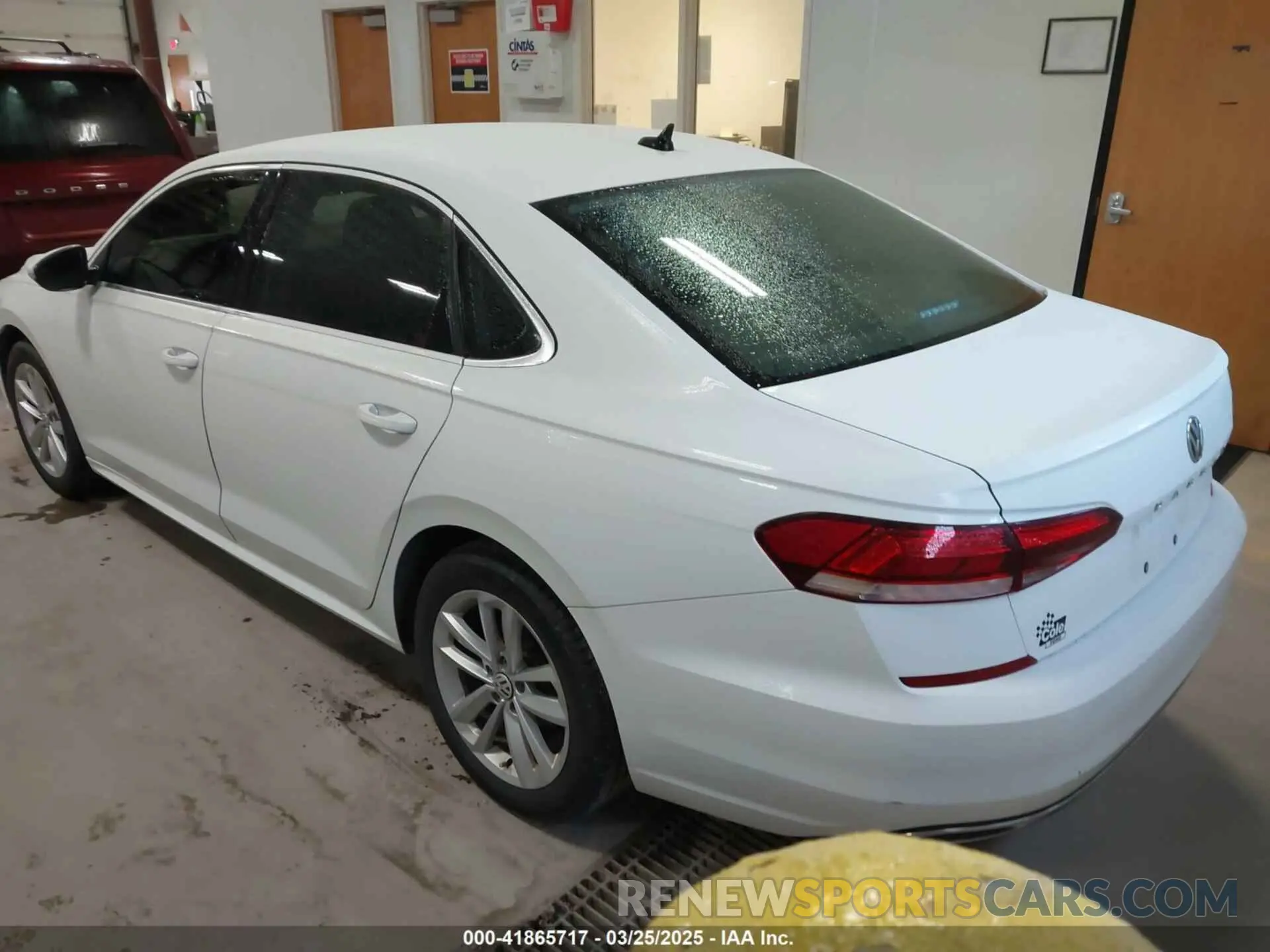 3 fotografías del automóvil dañado 1VWSA7A35LC021689 VOLKSWAGEN PASSAT 2020