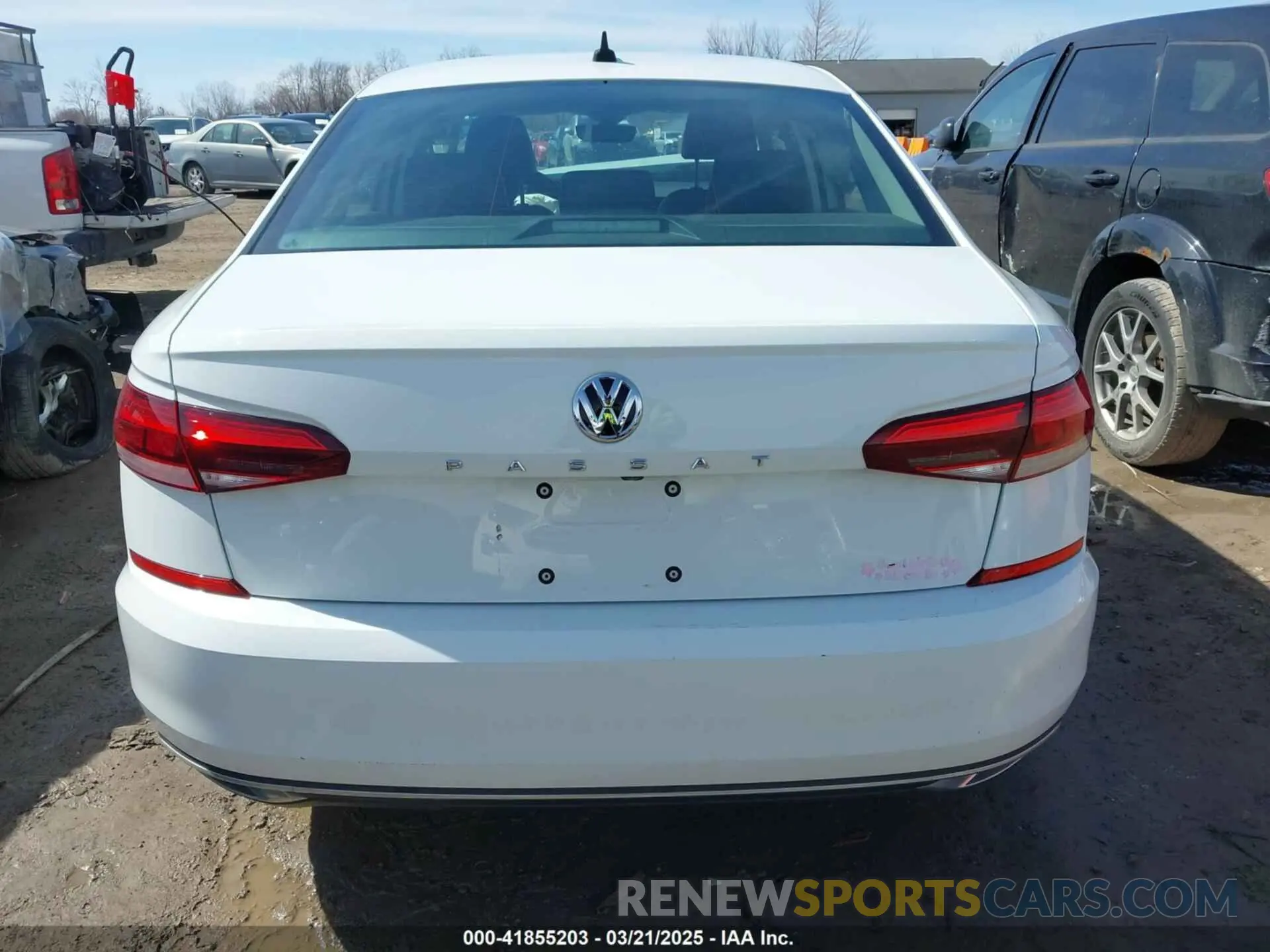 17 fotografías del automóvil dañado 1VWSA7A39LC021369 VOLKSWAGEN PASSAT 2020