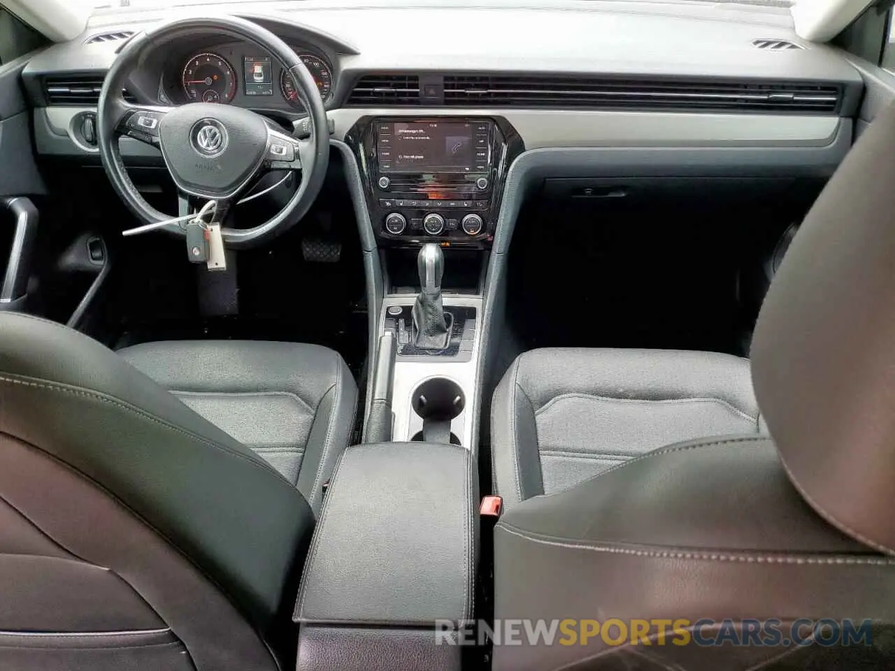 8 fotografías del automóvil dañado 1VWWA7A35LC005414 VOLKSWAGEN PASSAT 2020