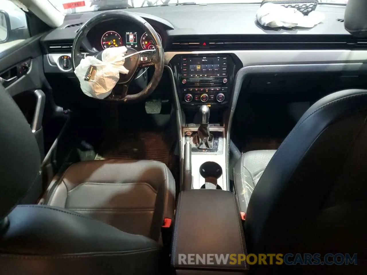 8 fotografías del automóvil dañado 1VWWA7A37LC005706 VOLKSWAGEN PASSAT 2020
