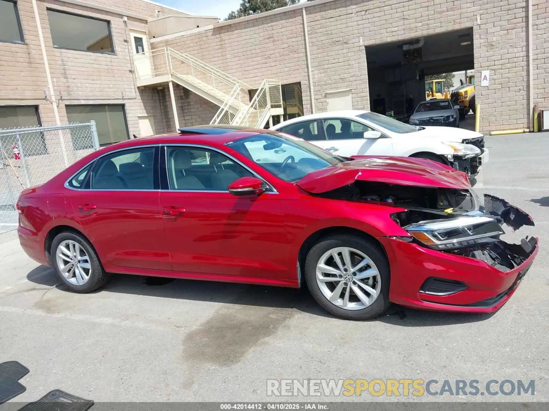 13 fotografías del automóvil dañado 1VWWA7A38LC003088 VOLKSWAGEN PASSAT 2020