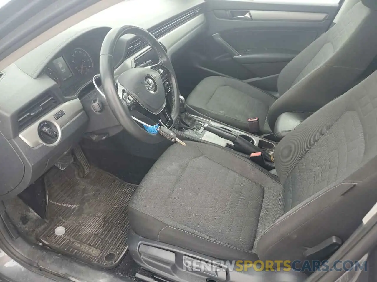 7 fotografías del automóvil dañado 1VWAA7A30MC013545 VOLKSWAGEN PASSAT 2021